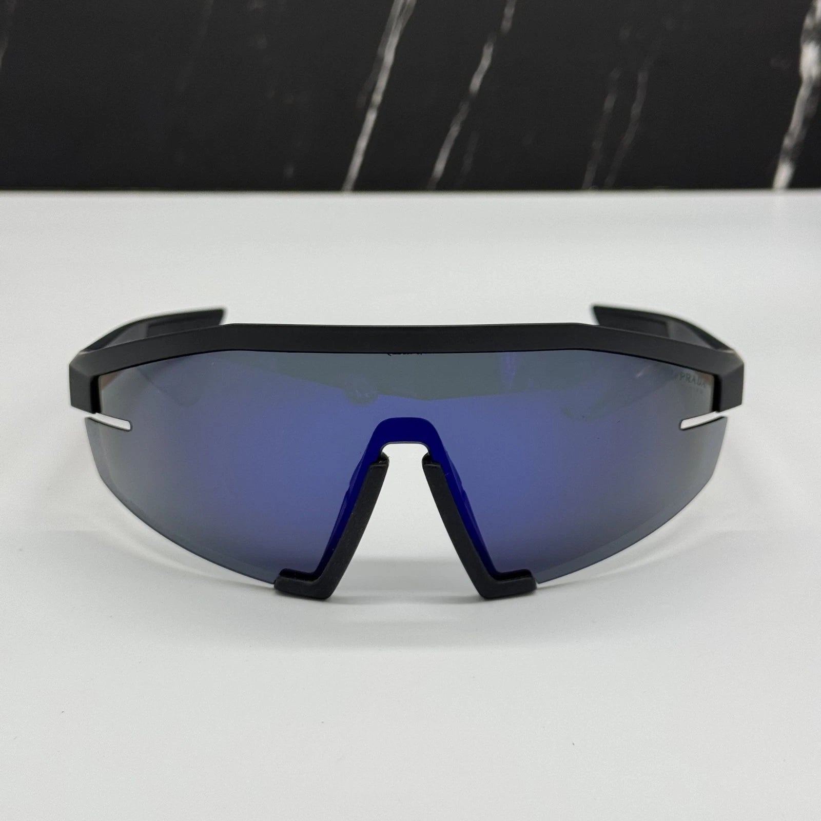Prada 0PR03ZS-1B005U-44 44