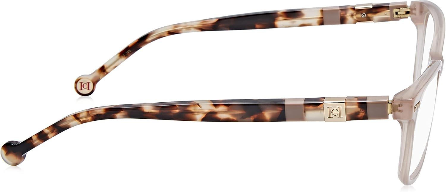 Carolina Herrera  54