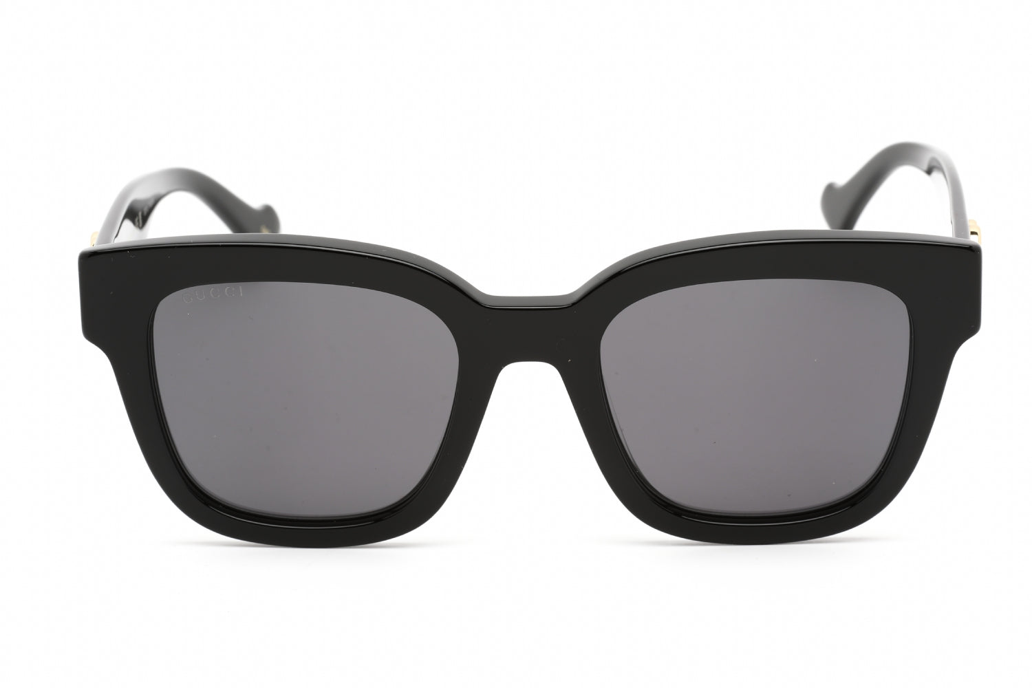 Gucci  52