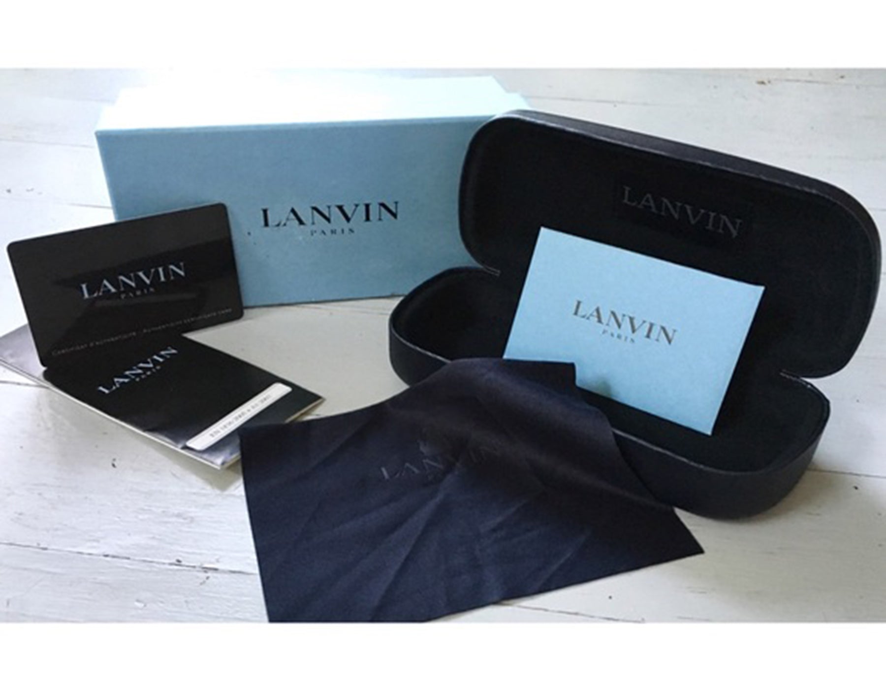 Lanvin VLN744S-06ZG-53 53mm